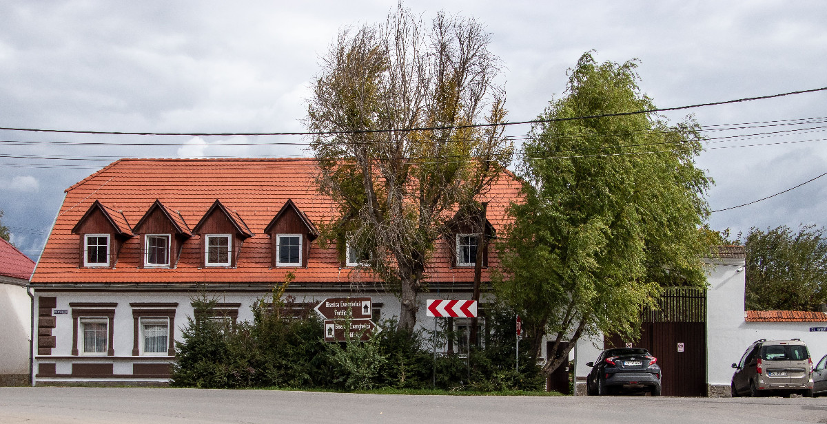 Nikodemus Haus 1.jpg